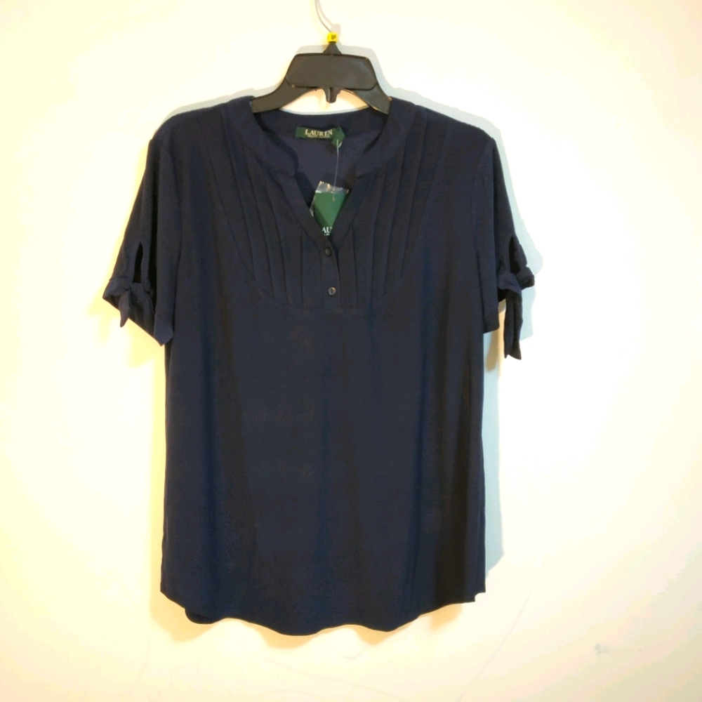 Lauren Ralph